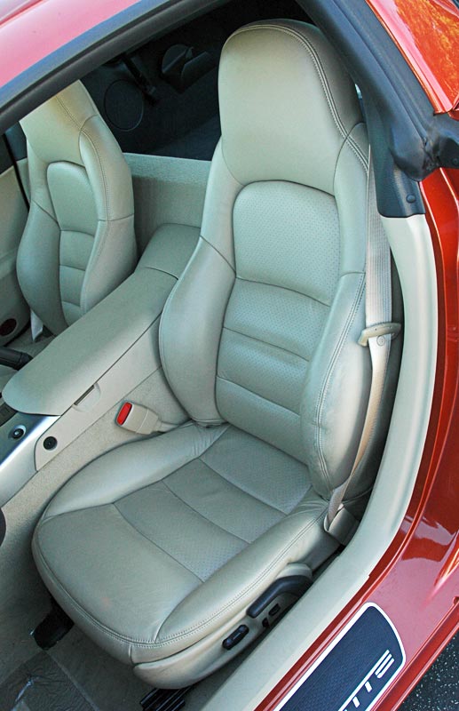 2005 Chevrolet Corvette Seat