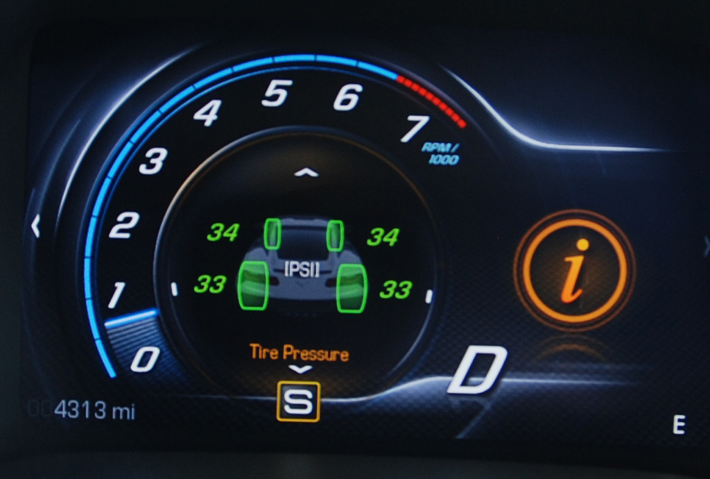 2014 Chevrolet Corvette Tire Pressure Display