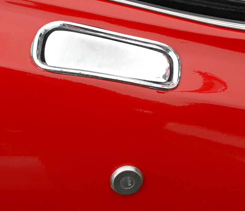 1969 Chevrolet Corvette door release and handle