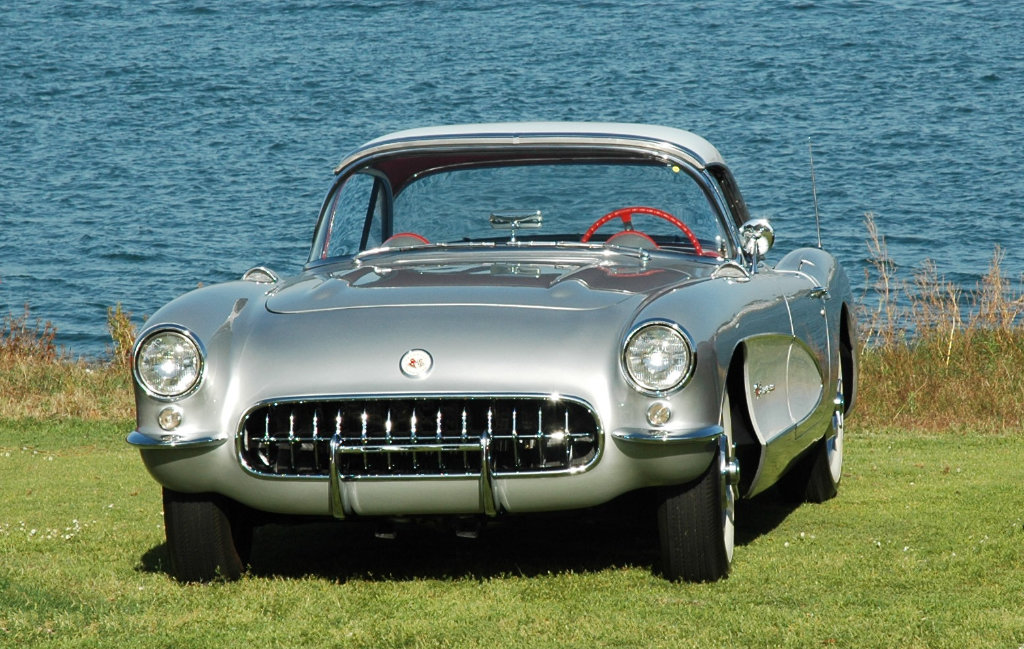 1957 Corvette C1 Fuel Injection in Inca Silver