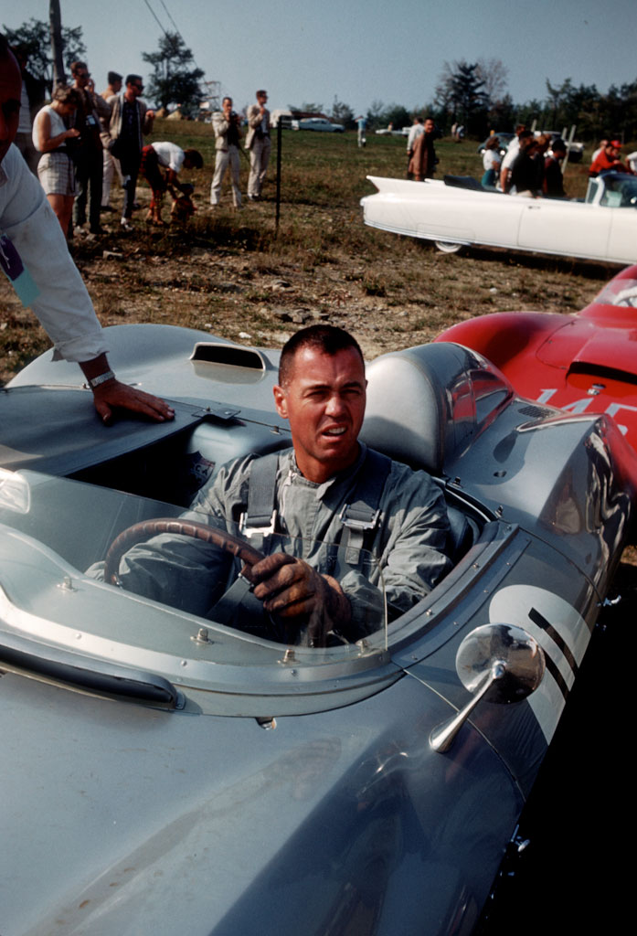 1959 Sting Ray Racer at Watkins Glen, September 1960 Dick Thompson Driving