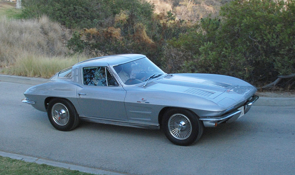 1963 Corvette Coupe in Sebring Silver