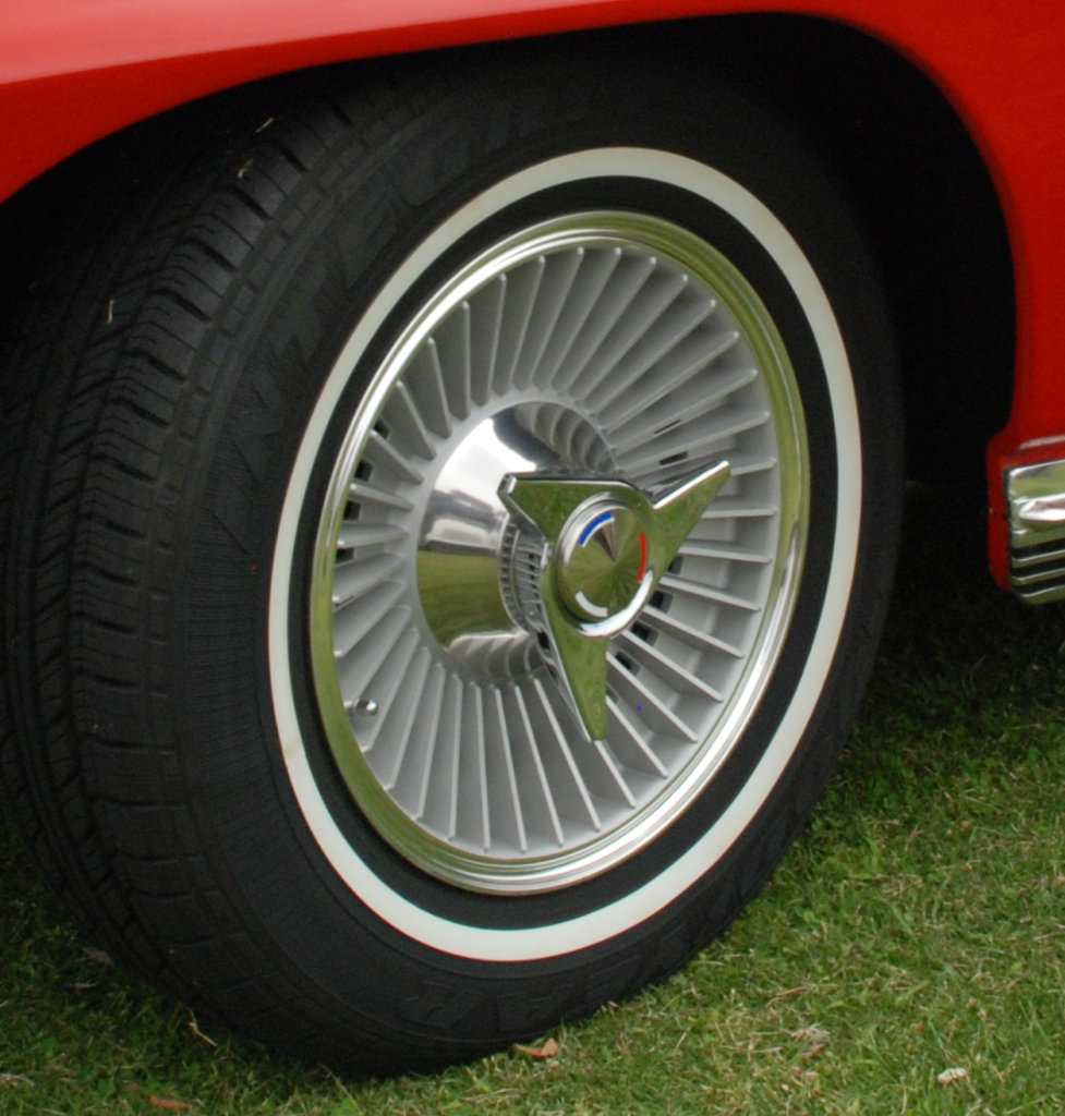 1964 Corvette C2 P48 Optional Cast Aluminum Wheel