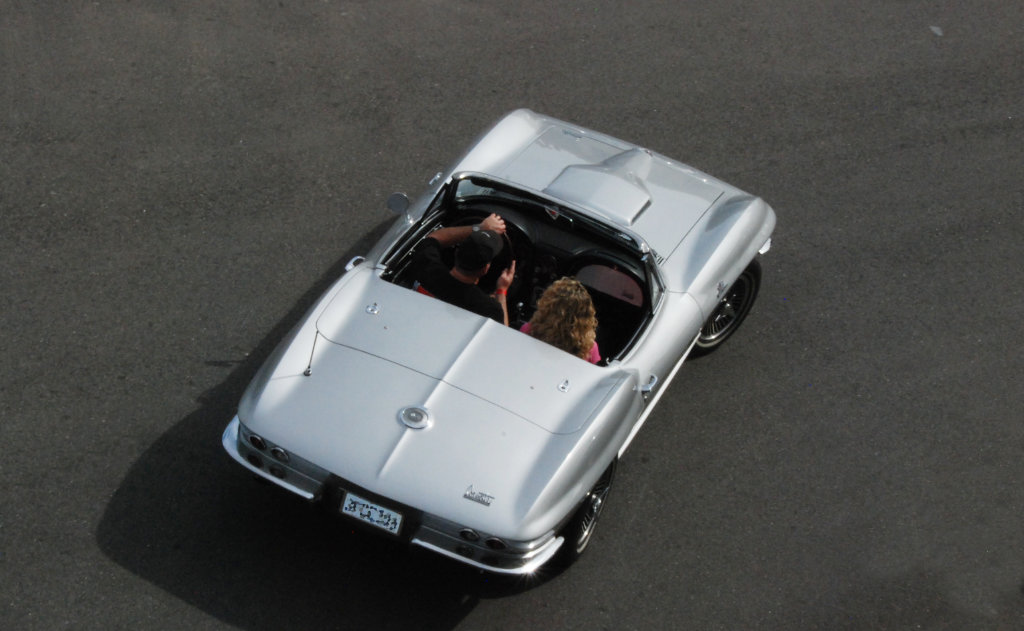 1966 Corvette C2 Big Block in Silver Pearl