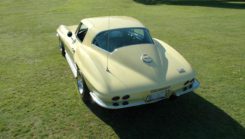 1967 Chevrolet Corvette Coupe in Sunfire Yellow