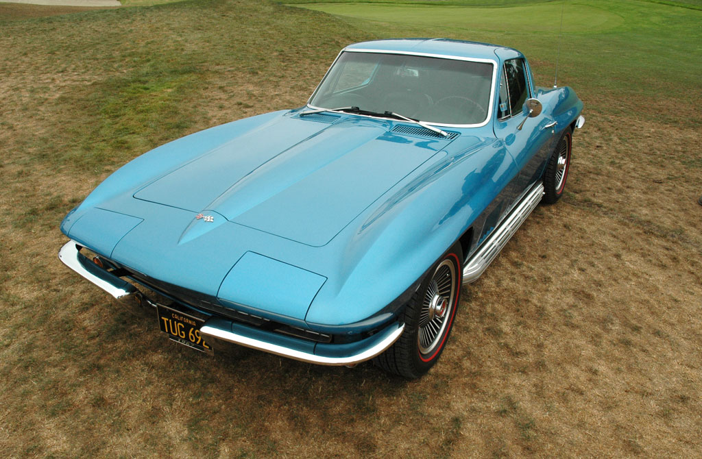 1967 Corvette in Nassau Blue
