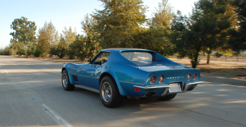 1971 Corvette C3 Coupe in Nassau Blue