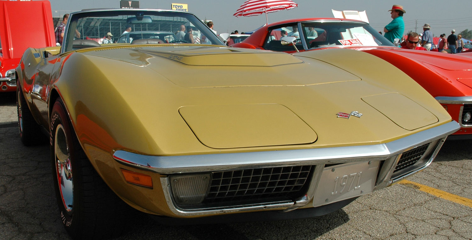 1971 Corvette in War Bonnet Yellow