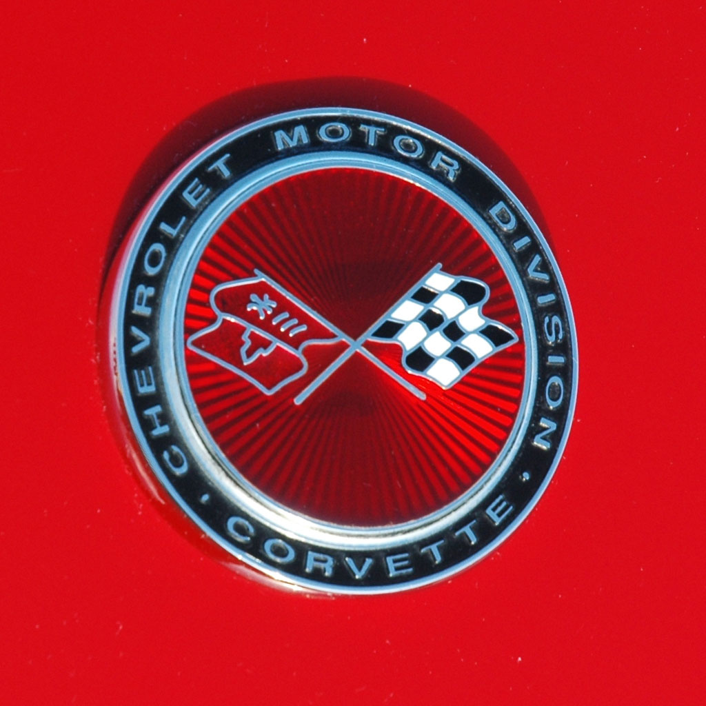 1973 Corvette nose emblem