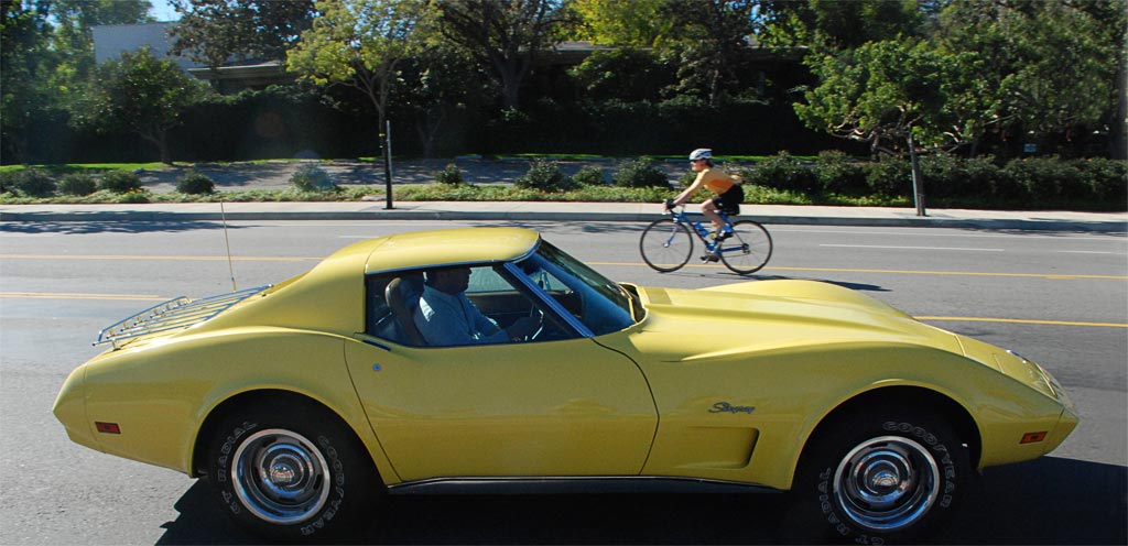 1974 Chevrolet Corvette C3 Coupe in Bright Yellow