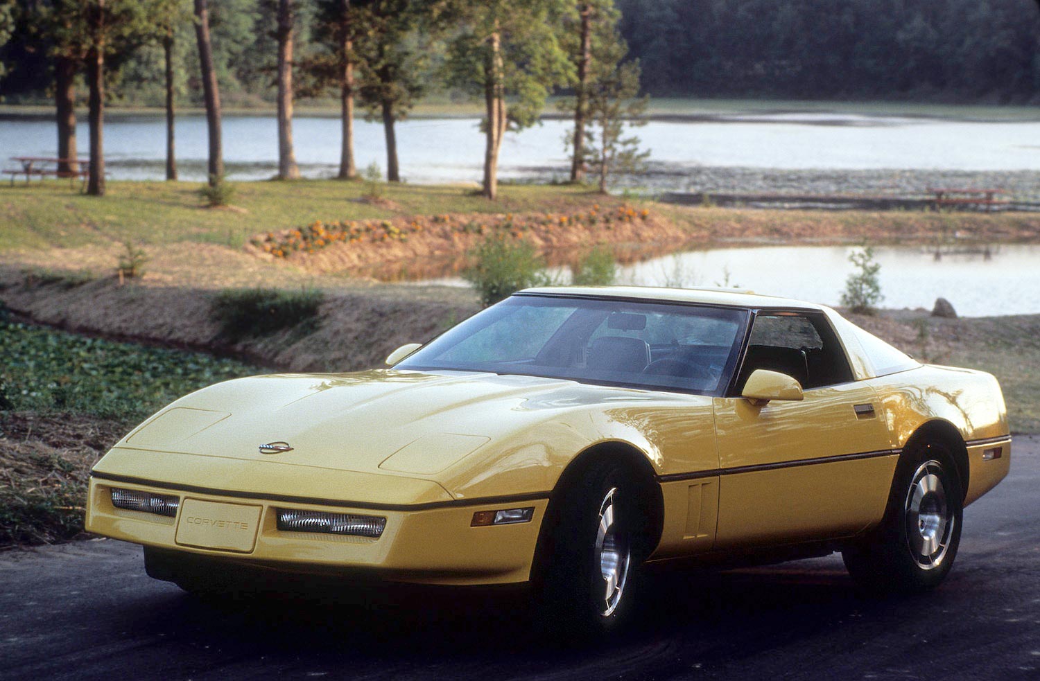 1986 Corvette in Yellow