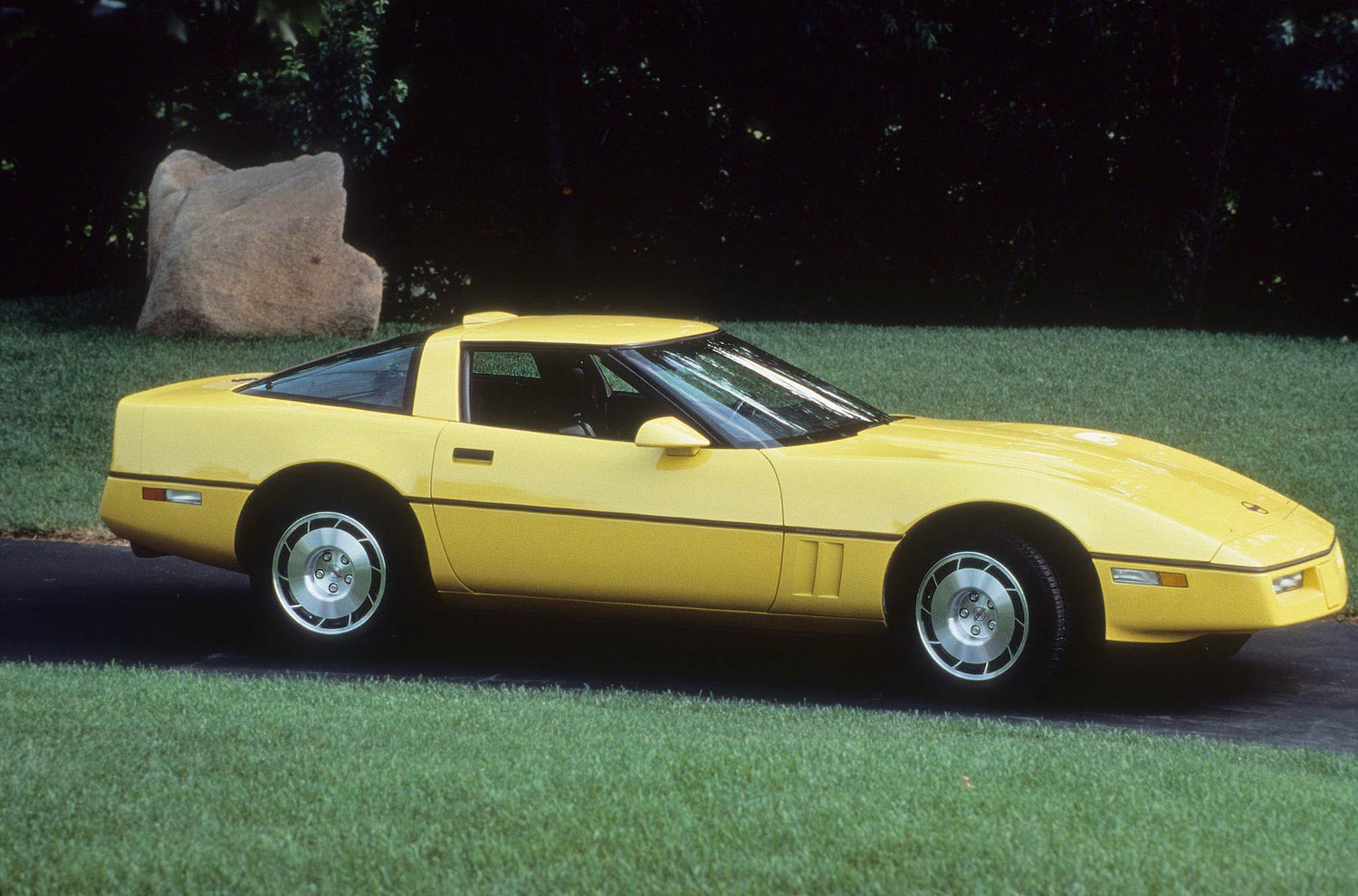 1986 Corvette in Yellow