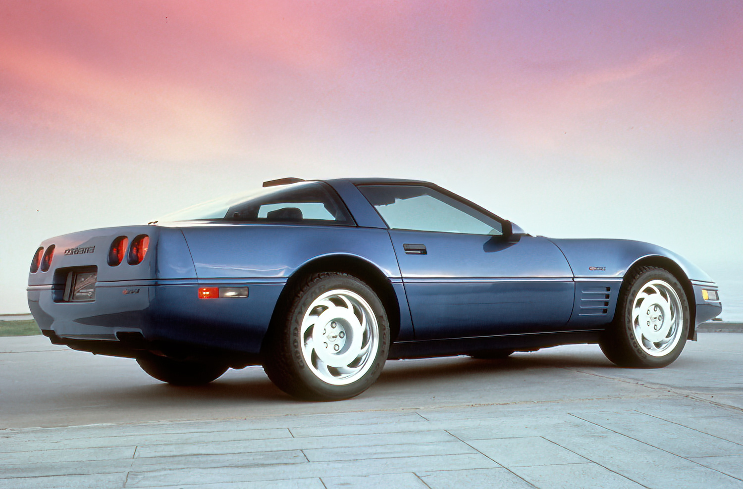 1992 Corvette Coupe in Quasar Blue Metallic