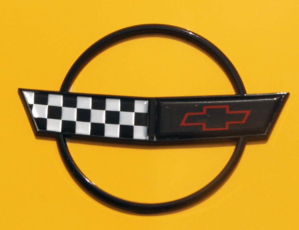 1995 Corvette nose emblem