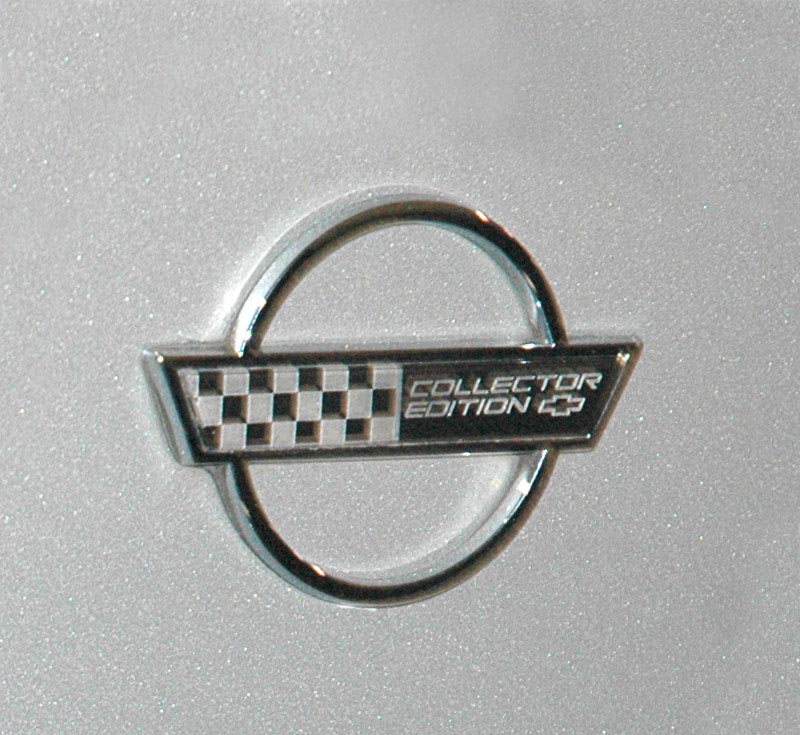 1996 Chevrolet Corvette Fender Emblem