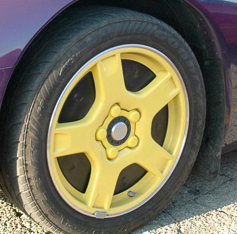 1998 Chevrolet Corvette Indy 500 Pace Car Wheel