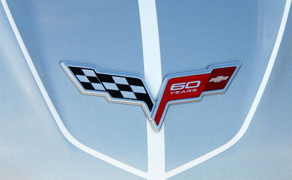2013 Chevrolet Corvette
Nose Emblem