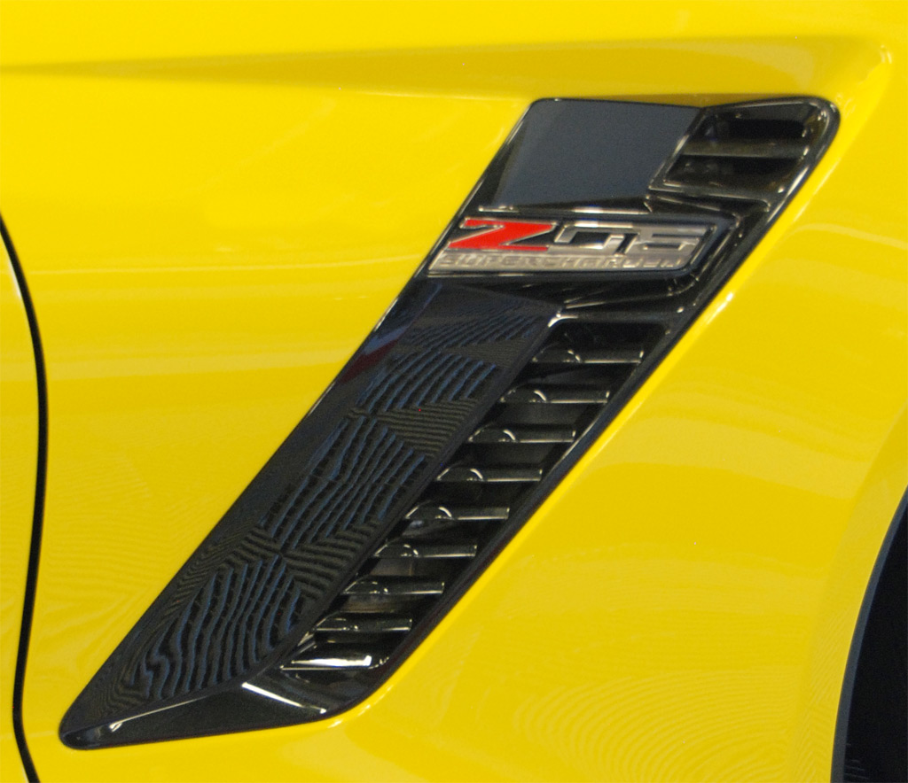 2015 Chevrolet Corvette Z06 front brake vent