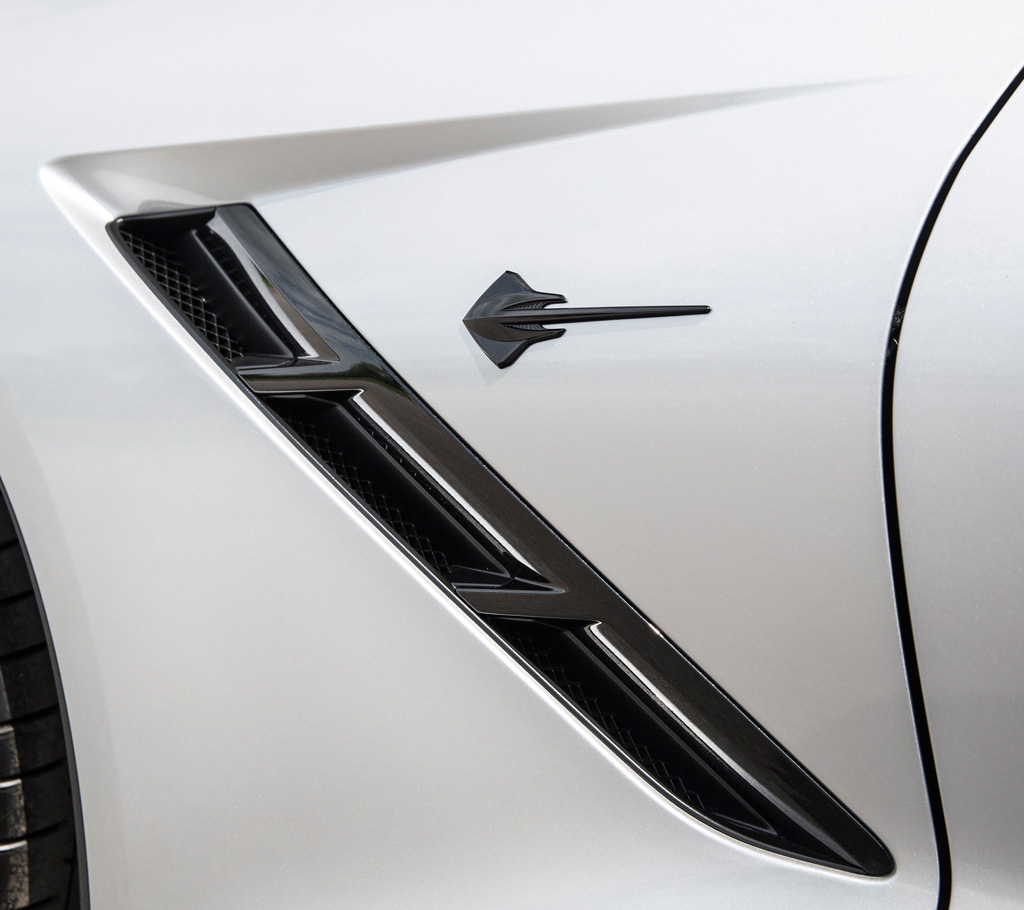 2016 Chevrolet Corvette Jet Black Suede Design Package Side Vent, Emblem