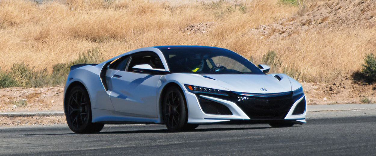 2017 Acura NSX at Willow Springs International Raceway