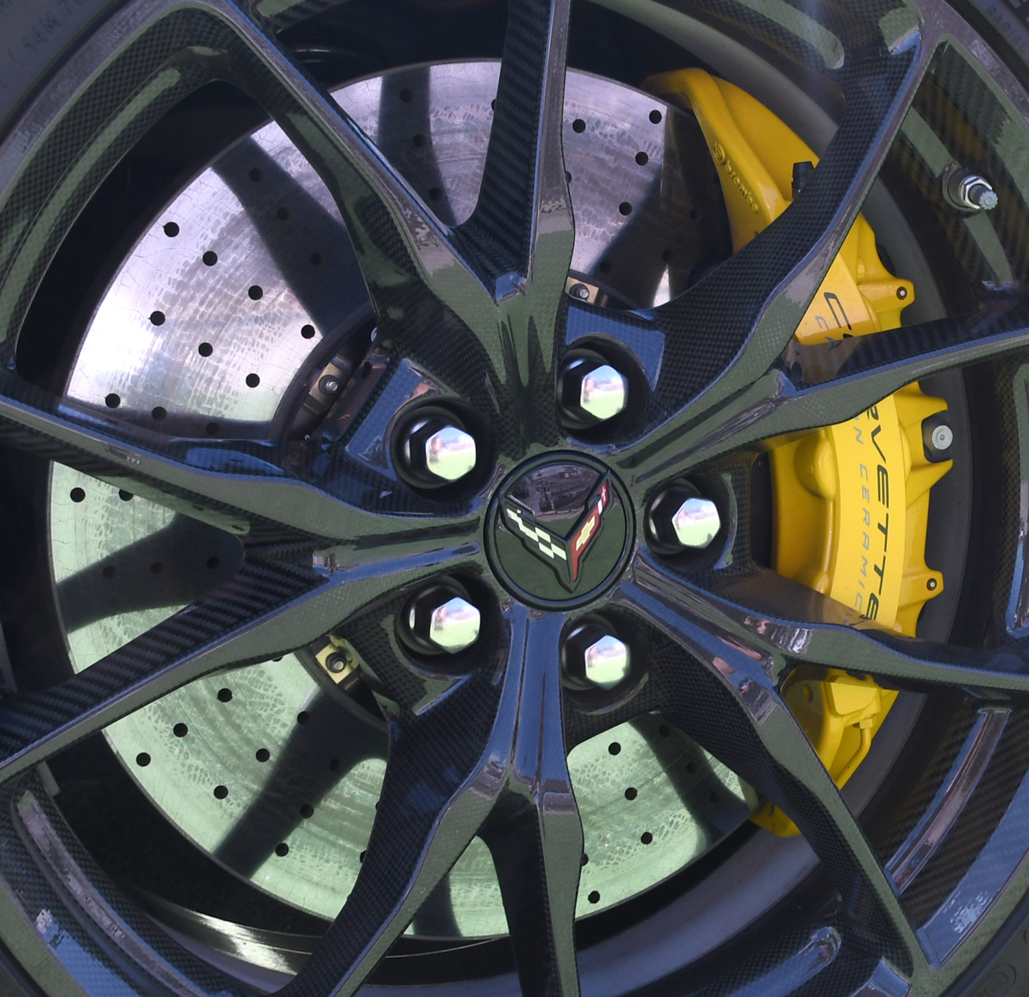 2025 Corvette ZR1 Front Brakes with Carbon Ceramic Rotors